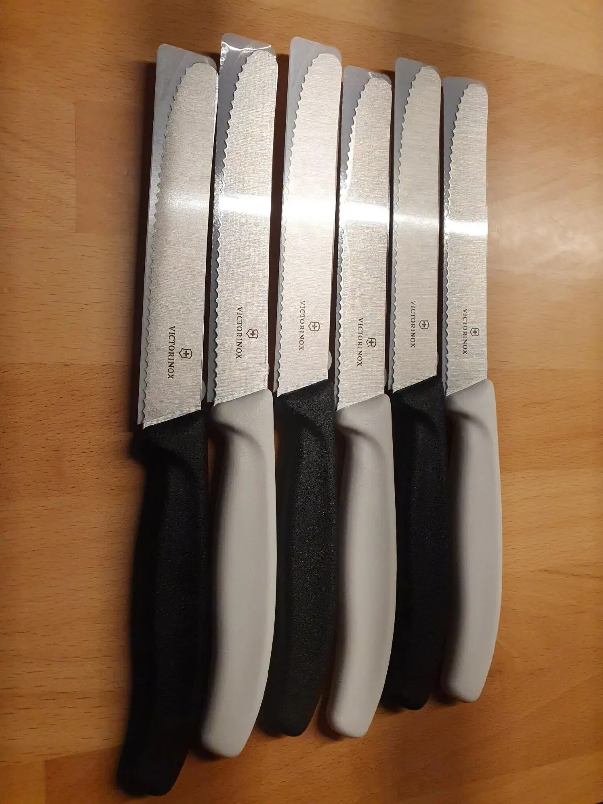 6 Victorinox Swiss Classic Messerset